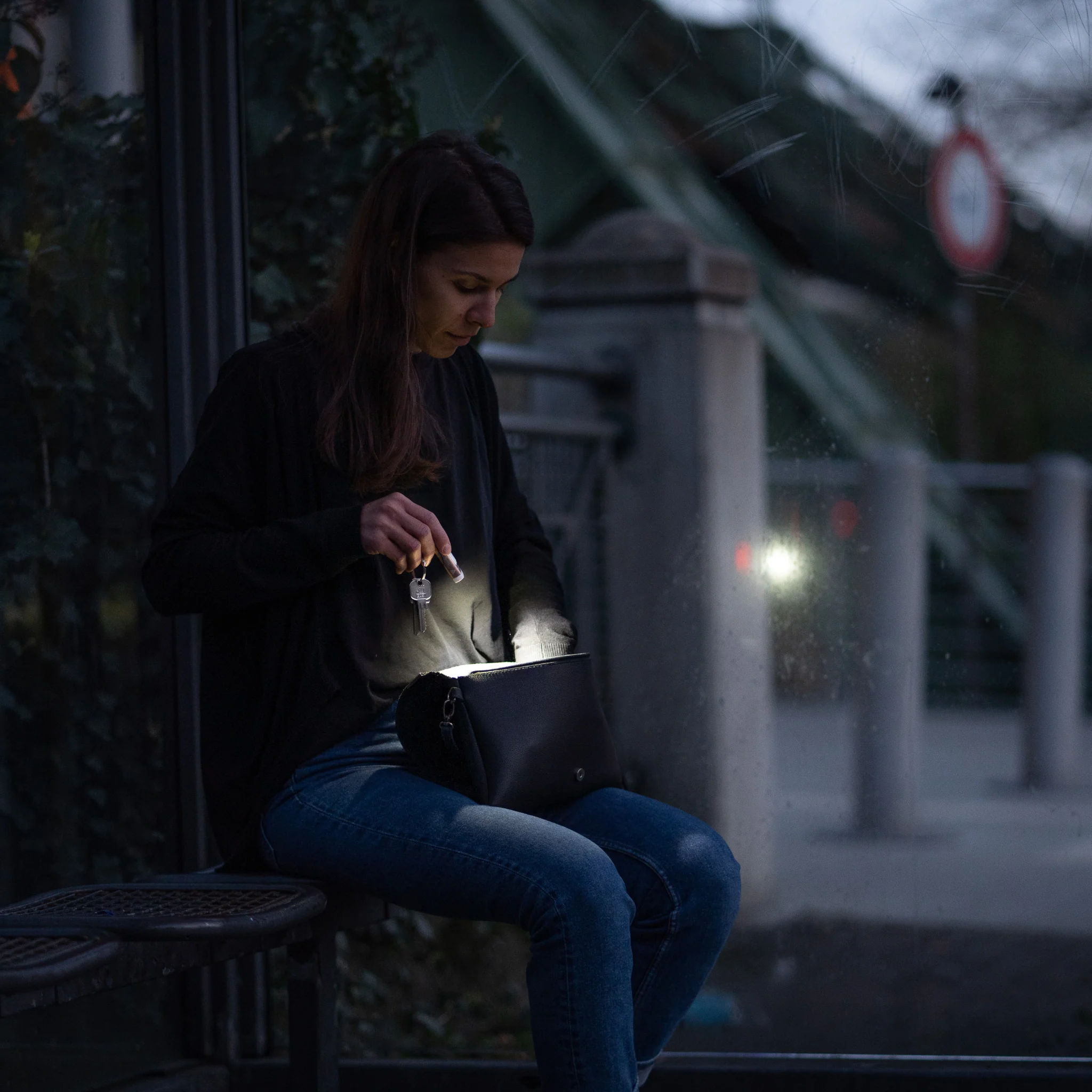 K4R Keychain Light Gray