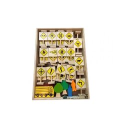 ชุดป้ายเครื่องหมายจราจร (ป้ายเตือน) , ของเล่นไม้, ของเล่นเสริมพัฒนาการ, ของเล่น,สื่อการสอนปฐมวัย