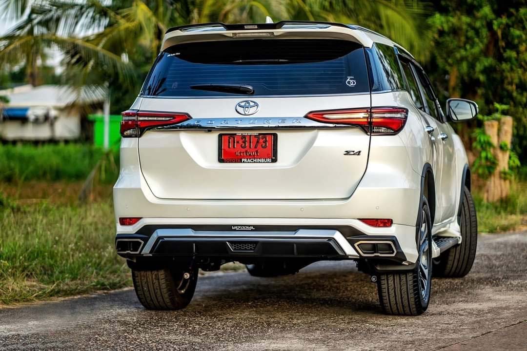 Vazooma-Luxury By TMC VS Toyota All New Fortuner'2020-On [พิเศษให้เยอะกว่าใคร...พบได้แล้วที่นี่]