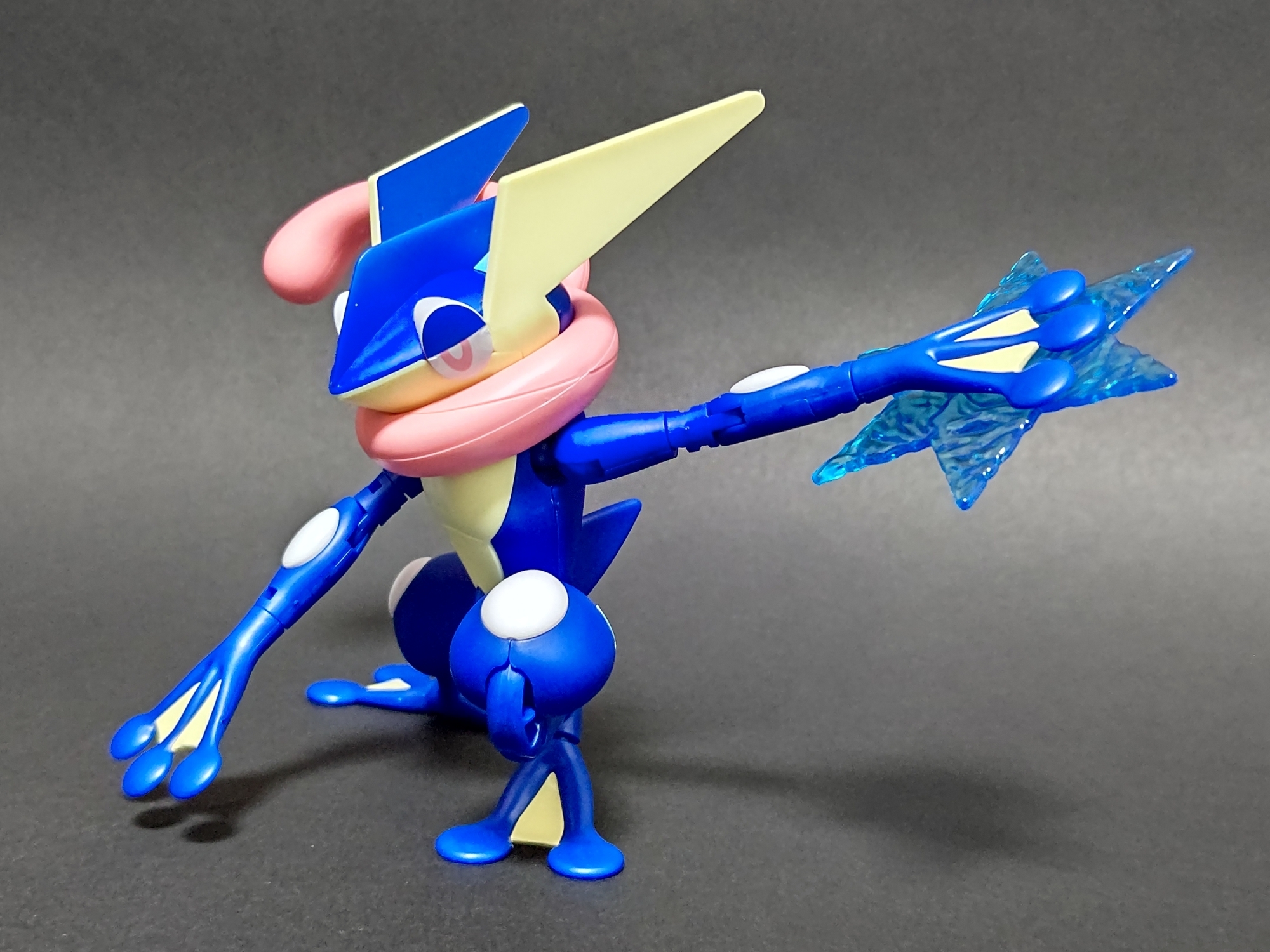 Greninja (แบบประกอบ) ของแท้ JP - Pokemon Plamo Bandai [โมเดลโปเกมอน]