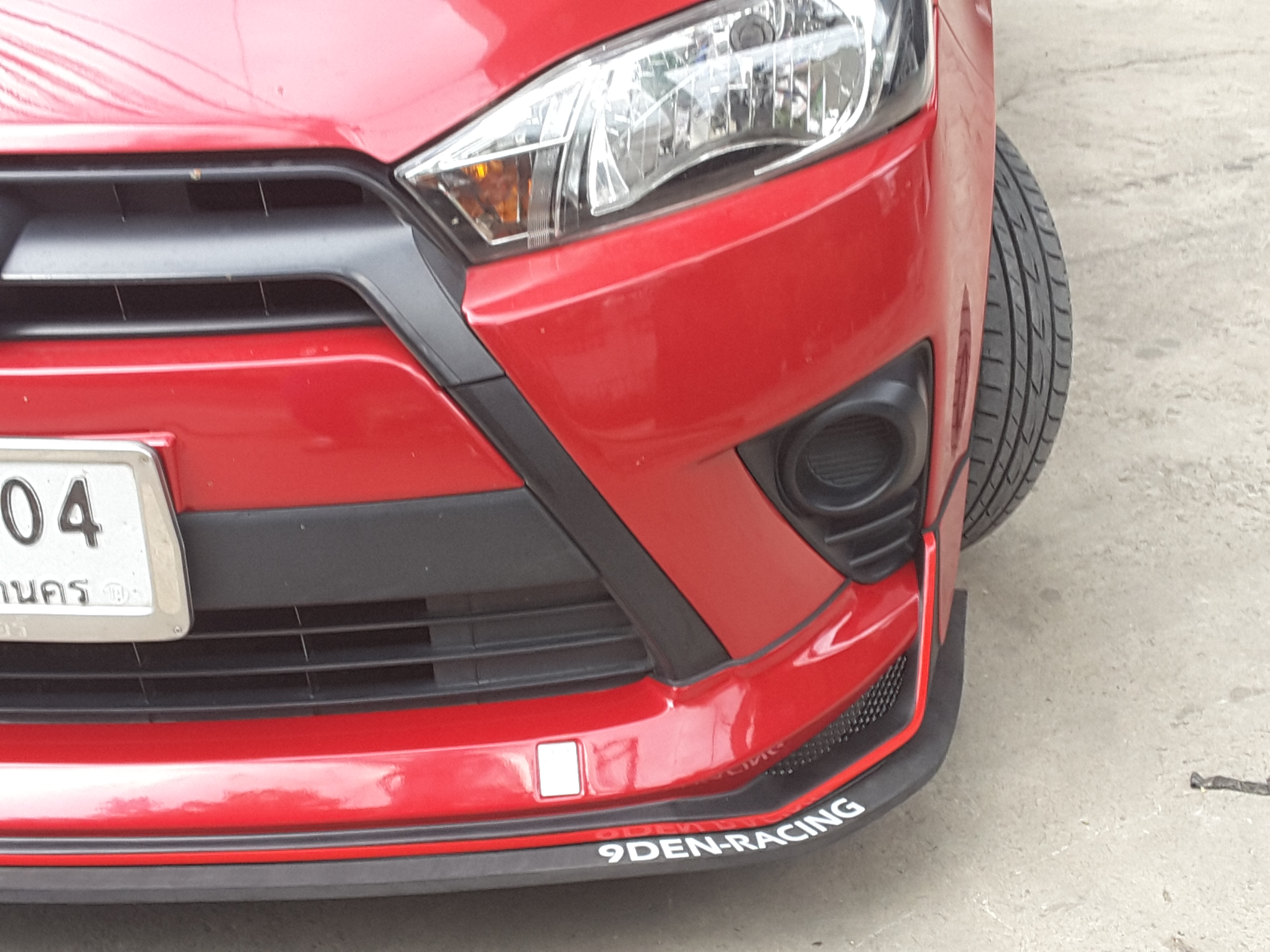 G1ไม่มีท่อ VS TOYOTA C-HR'18-ปัจจุบัน [กับอีกหนึ่งในนิยามByAmotrizคิ้วล้อใหญ่พิเศษสวยดุดันเสริมรอบคันเข้มเต็มพิกัด]