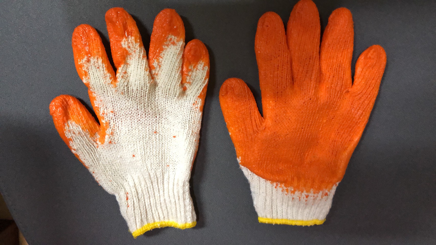 ถุงมือผ้าเคลือบยางพารา