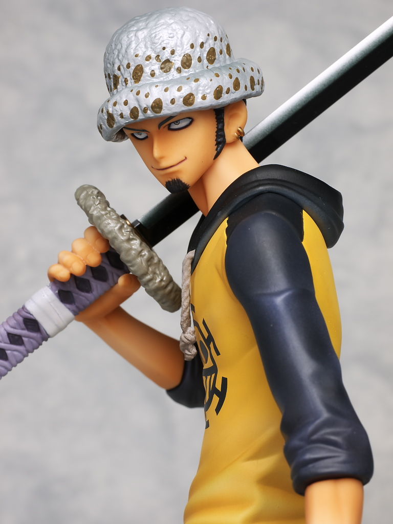 Law ของแท้ JP แมวทอง - POP Deluxe Megahouse [โมเดลวันพีช]