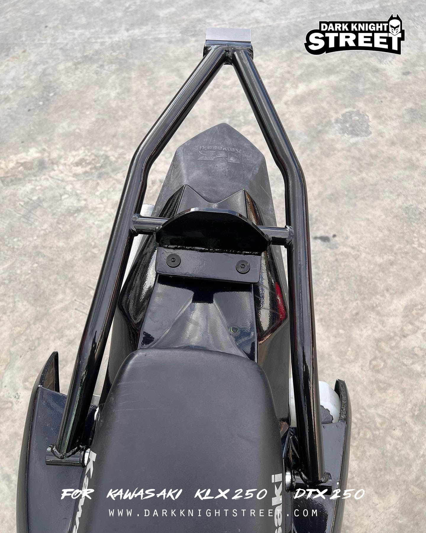 Kawasaki KLX250 - DTX250 Tail bar