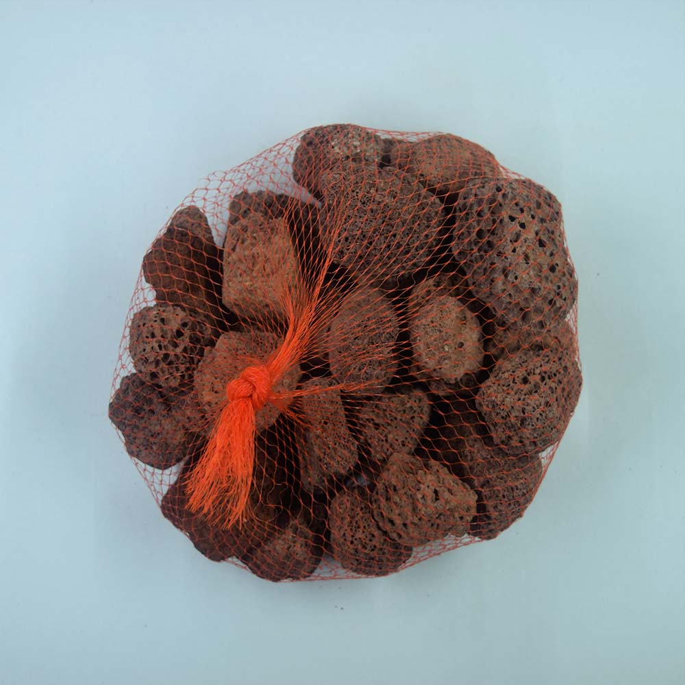 หินคีรีก้า รูพรุนสูง มีสารที่มีประโยชน์กับสัตว์น้ำมาก บรรจุ 1กก. แถมใยแก้วอย่างดี 1 แผ่น