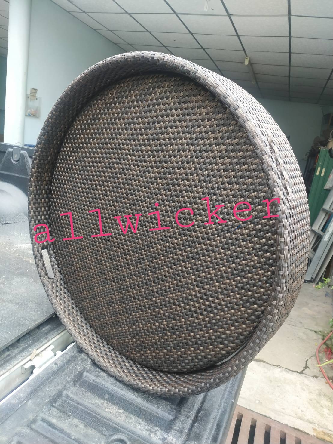 ถาดลอยน้ำหวายเทียม ทรงกลม 80ซม. สูง14ซม.หวายเทียม สำหรับใส่สำรับอาหาร หรือเครื่องดื่มเสริฟริมสระ หรือลอยในสระน้ำได้