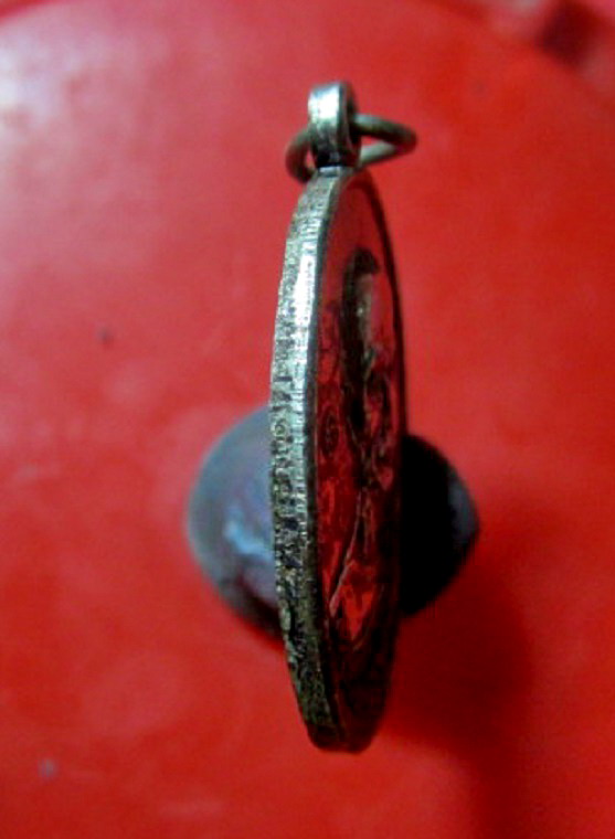 เหรียญปาก้า รุ่น1 หลวงพ่อสุพักตร์ อาสโภ วัดสมโภชน์ศาลาจารย์ อ.สังขะ จ.สุรินทร์ อายุ63ปี 2550