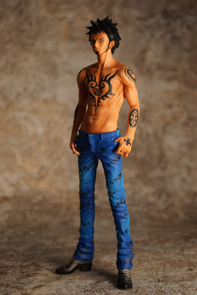 Law Special Color ของแท้ JP แมวทอง - King of Artist Banpresto [โมเดลวันพีช]