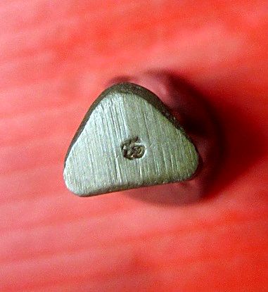 พระรูปหล่อจิ๋ว เนื้อนะวะ พระแท้ฯฯฯไม่ทราบ หลวงพ่อ