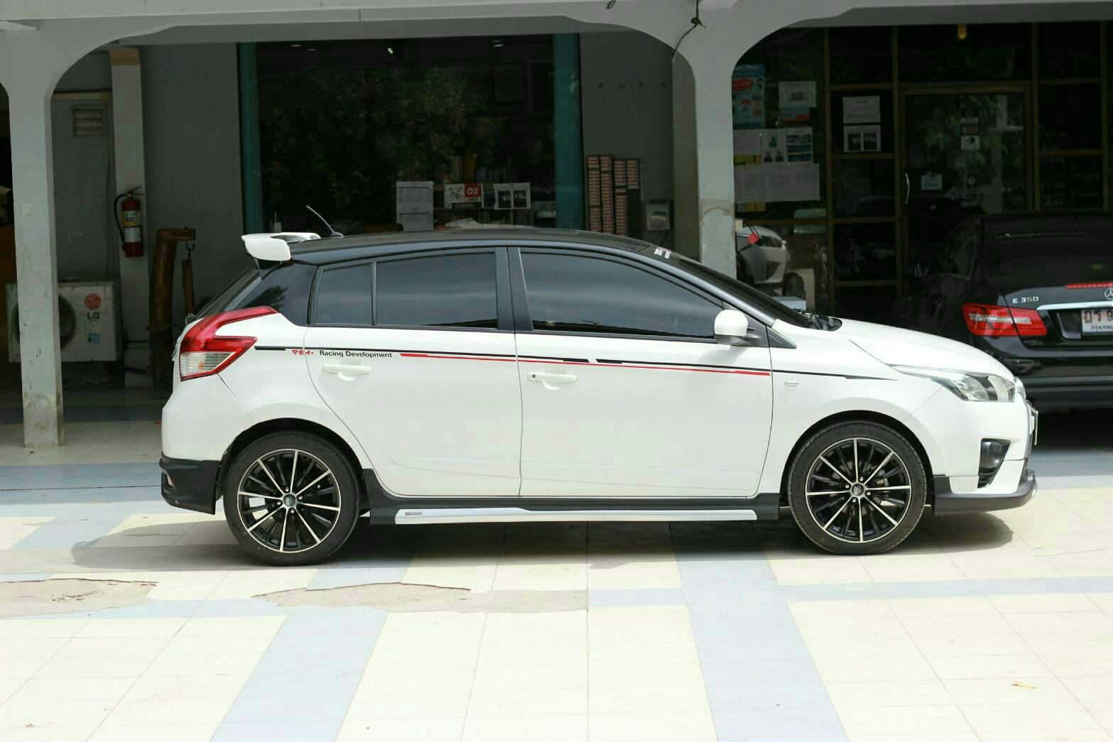 TRD VS TOYOTA YARIS 2013-2016 [นิยามที่บ่งบอกความเป็นตัวตน กับอัตลักษณ์เฉพาะที่ยากจะมีใครเสมอเหมือน พบได้แล้ววันนี้]