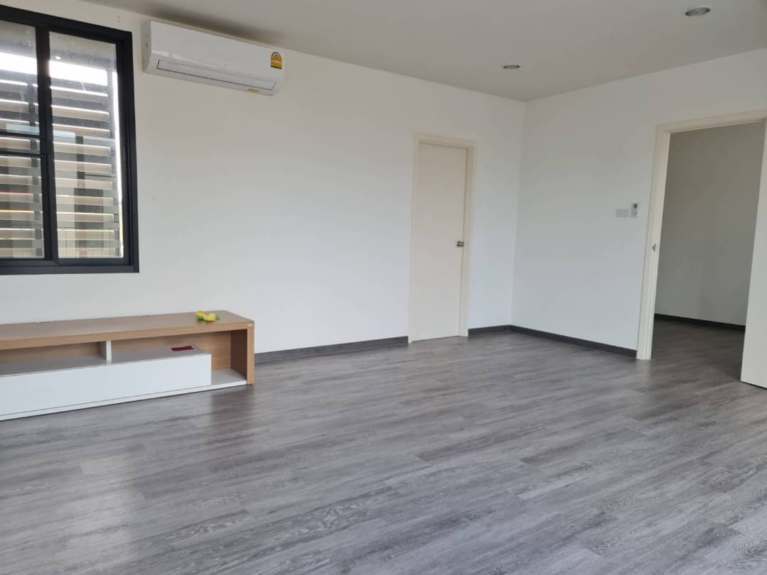 ขายทาวน์โฮม 3ชั้น 37ตร.ว. เพชรเกษม69(เลียบคลองฝั่งใต้)