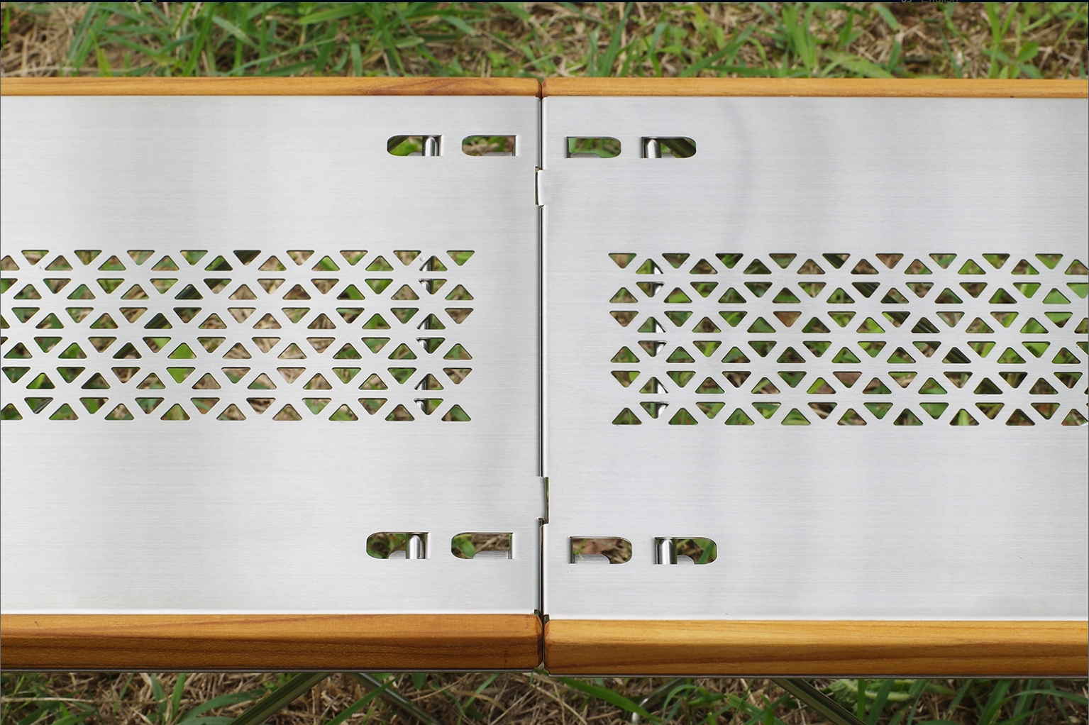 Fire Side Table โต๊ะพับเล็ก