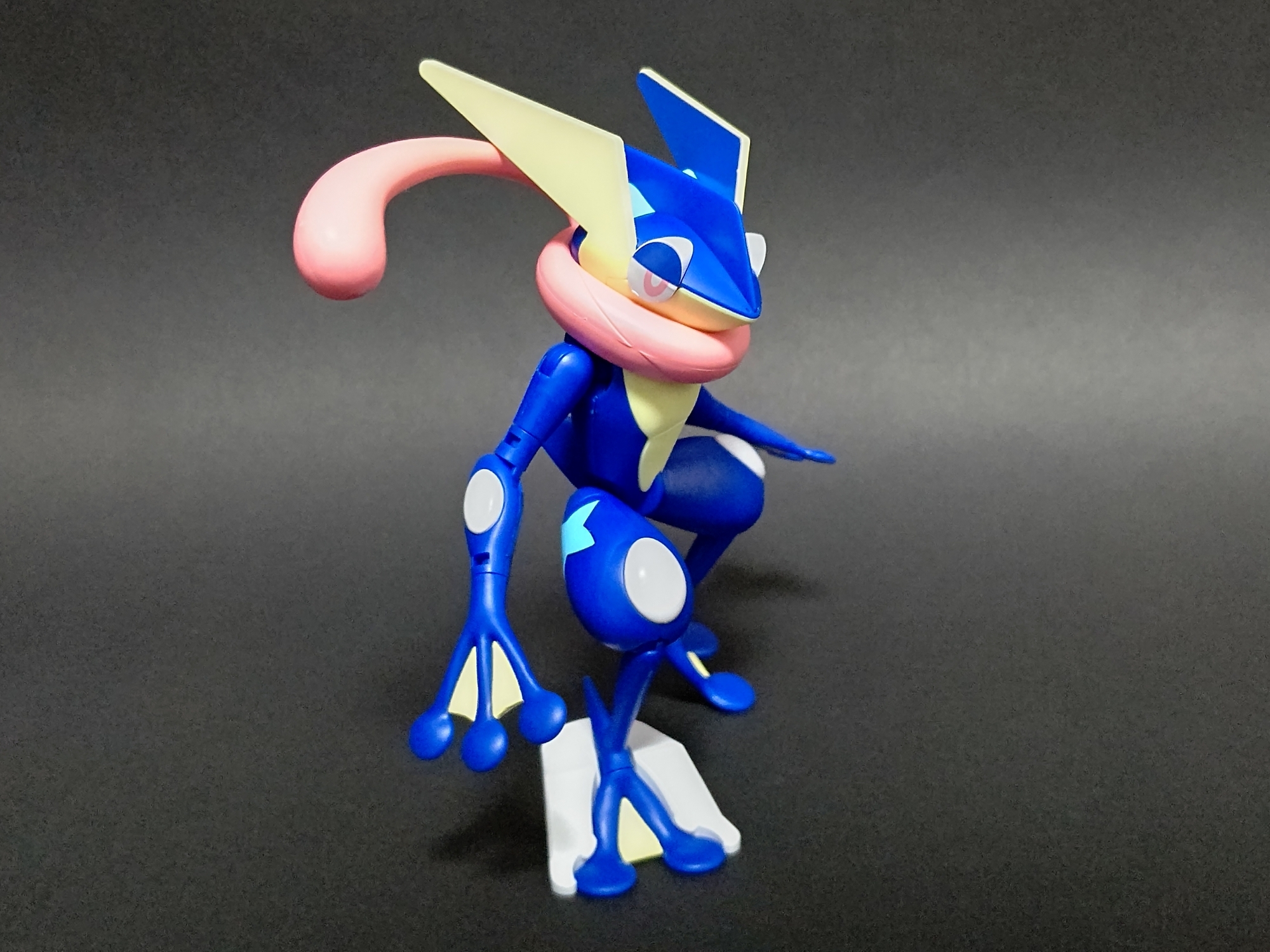 Greninja (แบบประกอบ) ของแท้ JP - Pokemon Plamo Bandai [โมเดลโปเกมอน]