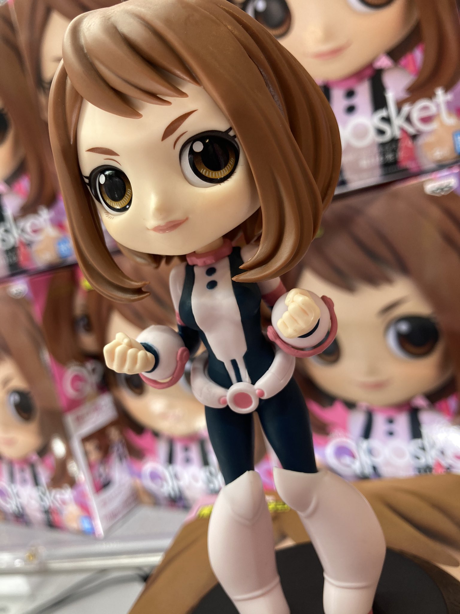 Uraraka ของแท้ JP - Q Posket Banpresto [โมเดล My Hero Academia]