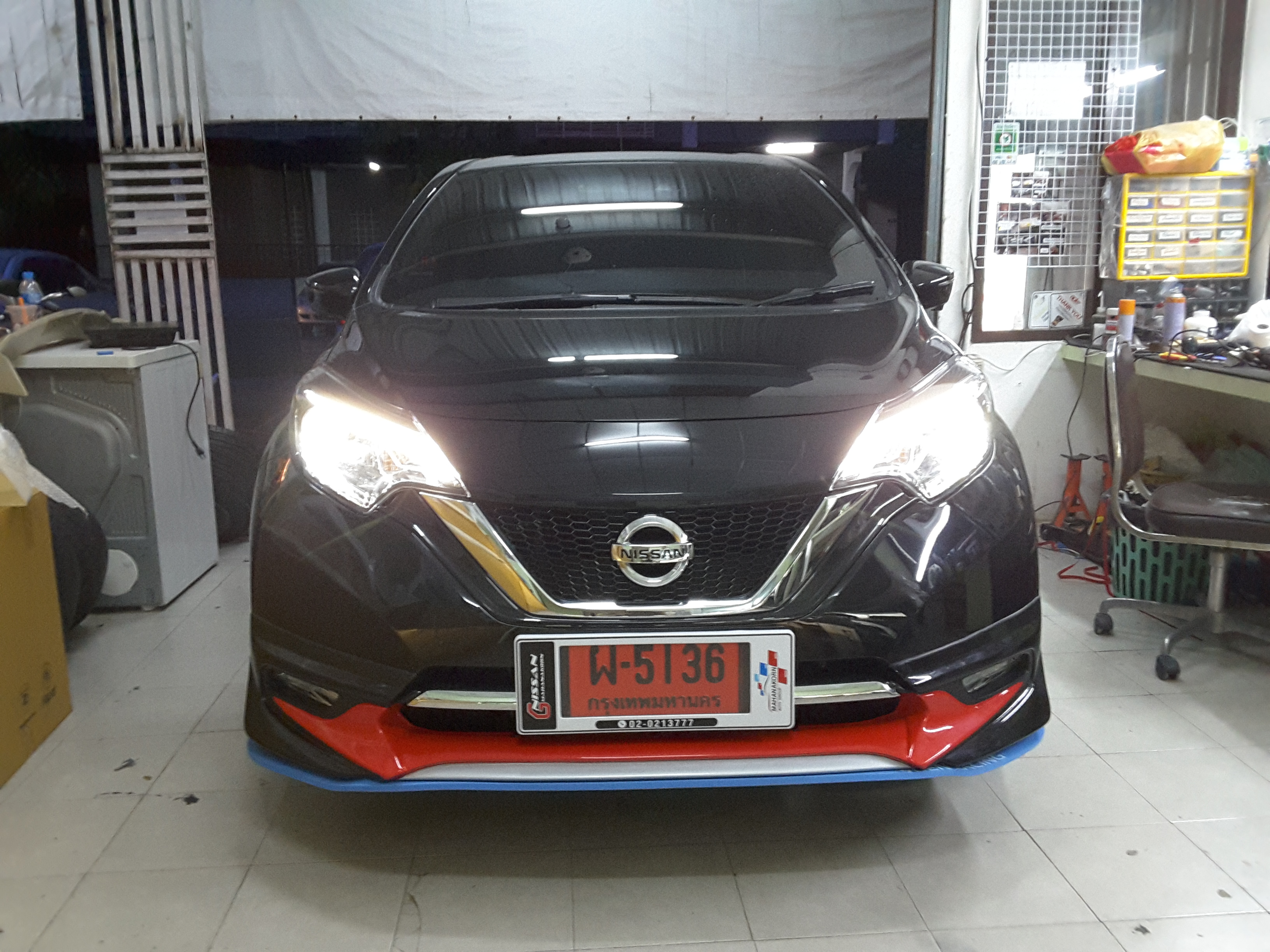 9DEN-MAZE VS NISSAN NOTE 2017-ON ย่อทุกเรื่องรวมแห่งมิติของการออกแบบและเทคโนโลยีสุดล้ำ บนรถขนาดเล็กอย่างลงตัว เชิญสัมผัสด้วยตัวของคุณเอง วันนี้