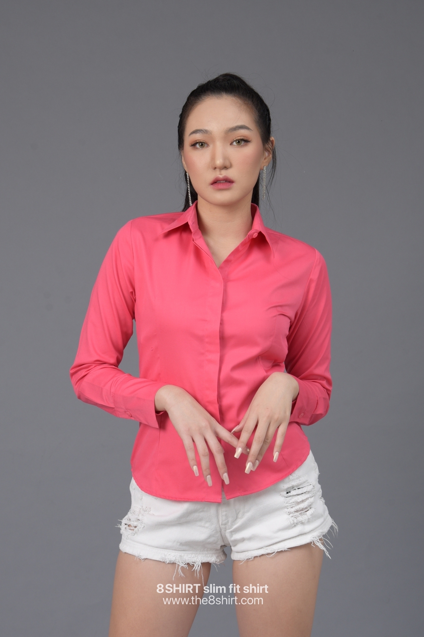 เสื้อเชิ้ตผู้หญิง ชมพูสด (HOT PINK) สลิมฟิต เข้ารูป แขนยาว เสื้อเชิ้ตทำงาน เสื้อยูนิฟอร์ม แบรนด์ 8SHIRT slim fit shirt พร้อมส่ง