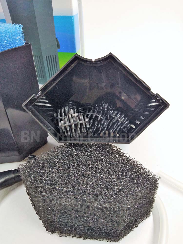 ปั้มน้ำพร้องกรองติดตั้งเข้ากับมุมตู้ SOBO WP-808C ใช้ได้ทั้งน้ำจืดและน้ำเค็ม