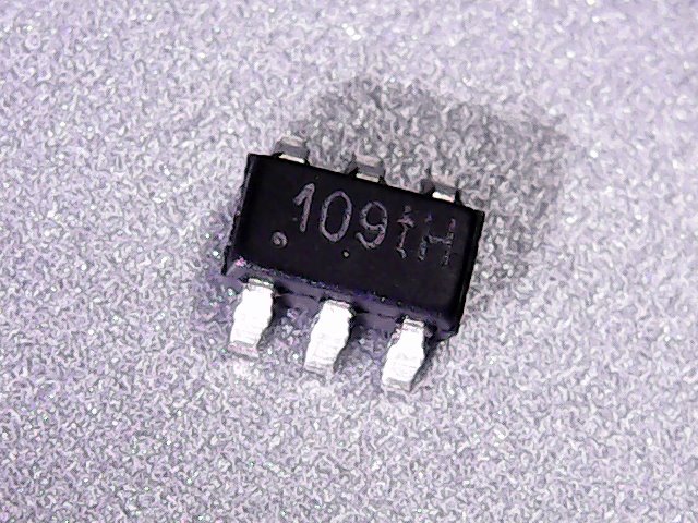 AZ1015-04S.R7G SOT236 โค๊ดบนอุปกรณ์ 109tH เบอร์ AZ1015 AZ1015-02 AZ1013