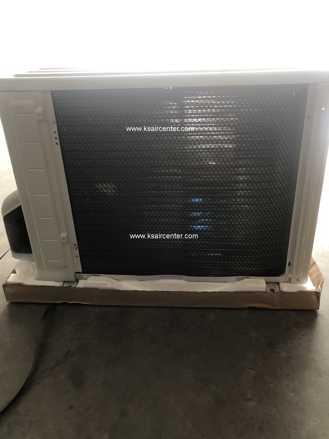 คอนเดนซิ่ง UNI-MASTER ขนาด 30800 บีทียู