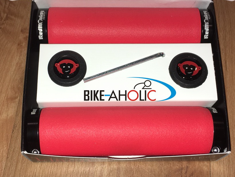 Red Monkey Klampz Lock-on Grips - สีแดง