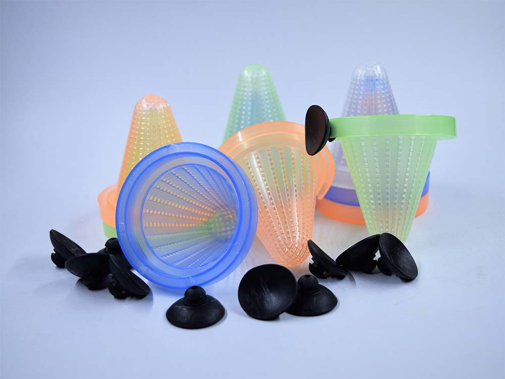 ถ้วยใส่หนอน ถ้วยใส่ไรแดง คละสี(ขาว ส้ม ฟ้า เขียว) แพ็ค 2 ชิ้น นำไปติดในตู้ปลา ปลาจะค่อยๆกินทีละน้อยและได้กินกันทั่วถึง