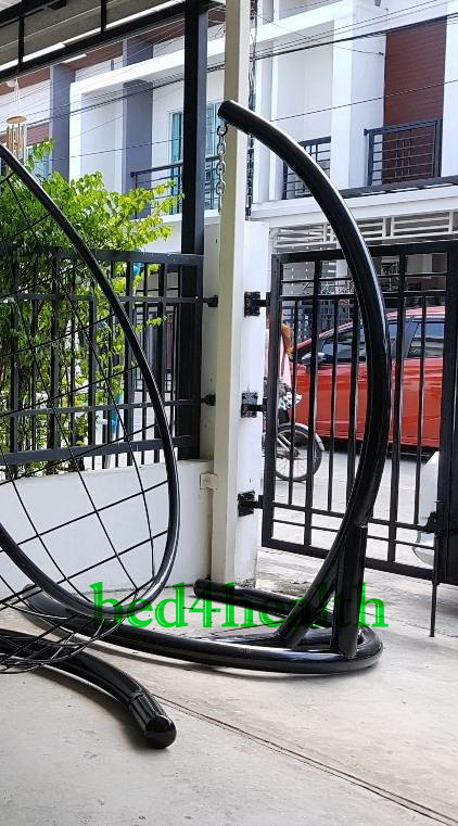 โครงเสา และกระเช้าเปล่า สำหรับสานชิงช้ารังนก