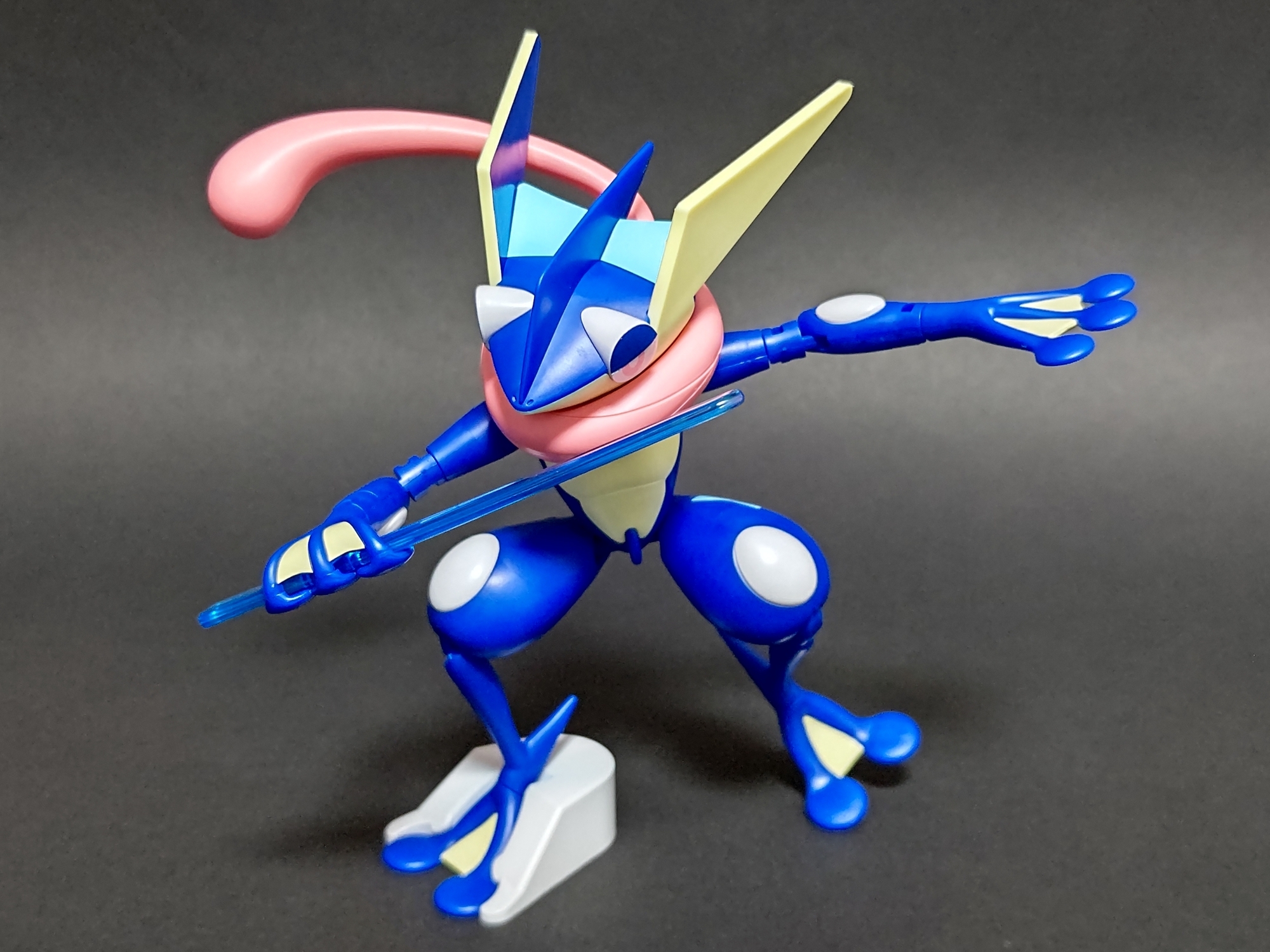 Greninja (แบบประกอบ) ของแท้ JP - Pokemon Plamo Bandai [โมเดลโปเกมอน]