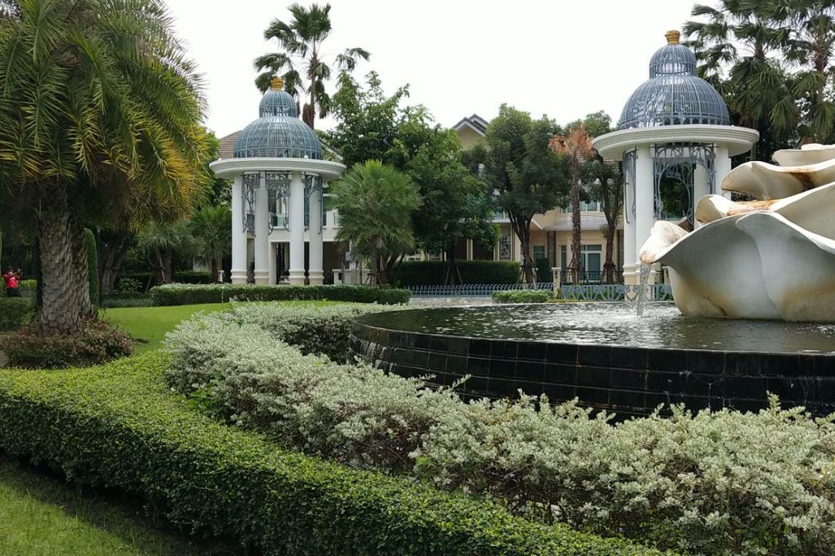 บ้านเดี่ยว เดอะ พาลาซโซ่ ราษฎร์บูรณะ 27mb THE PALAZZO RATBURANA 2 ชั้น เนื้อที่ : 102.6 พื้นที่ใช้สอย : 320 ห้องนอน : 3