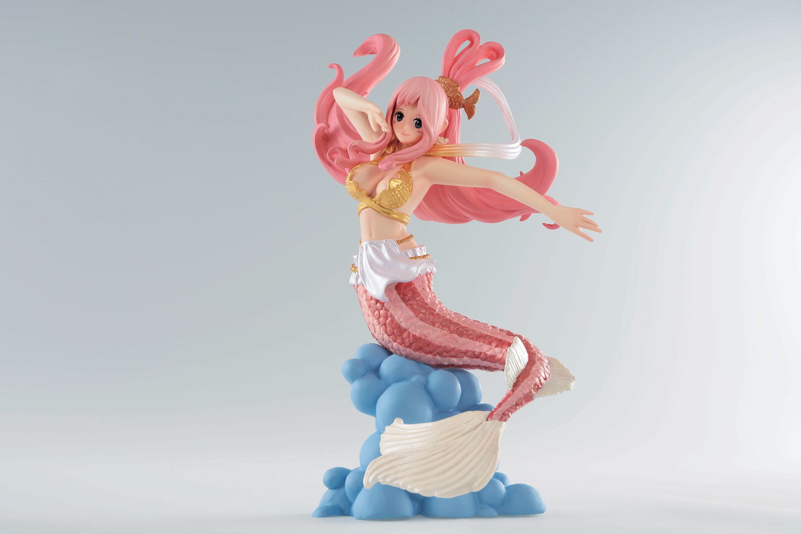 Shirahoshi ของแท้ JP แมวทอง - Banpresto World Figure Colosseum [โมเดลวันพีช]