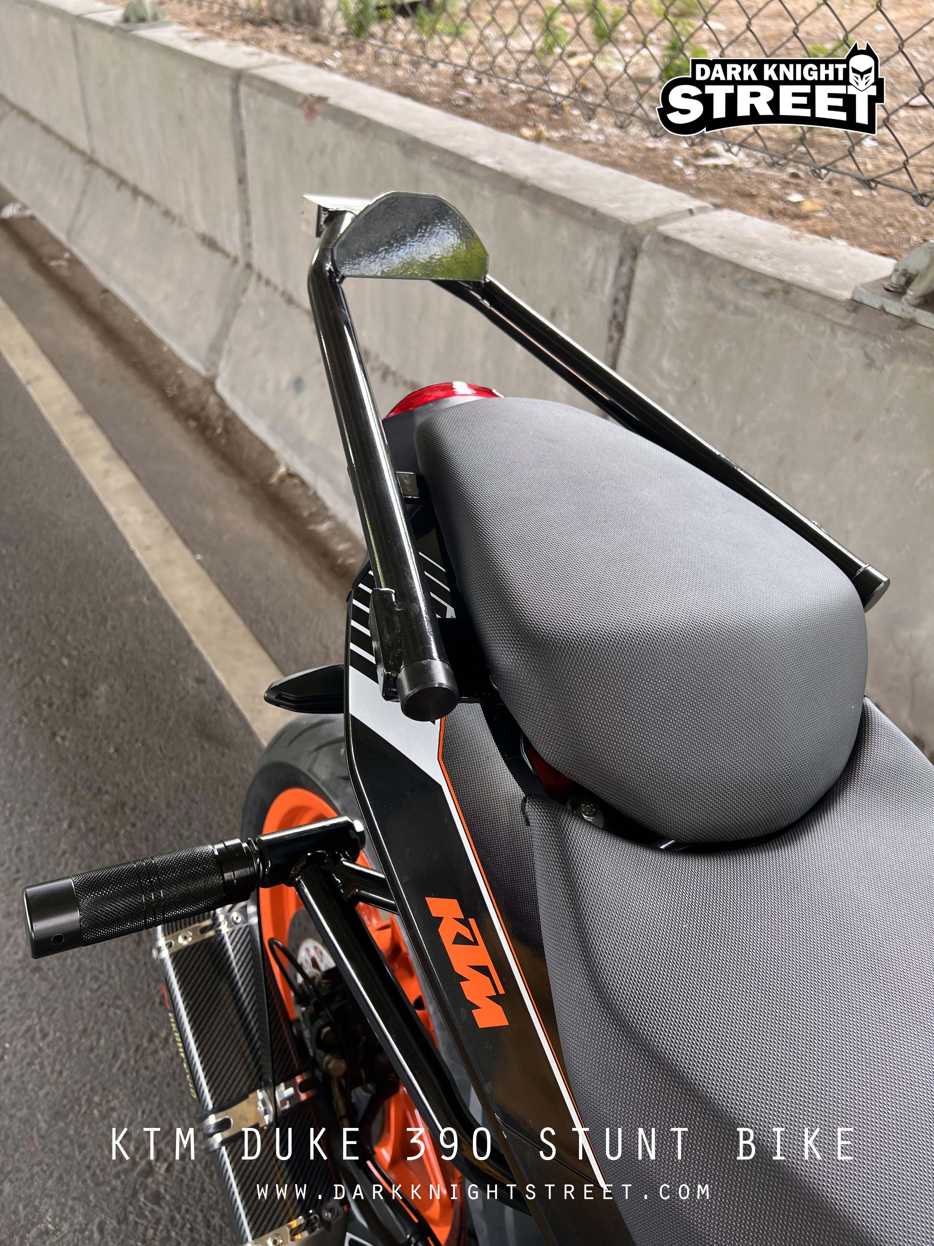 KTM DUKE390 Tail bar