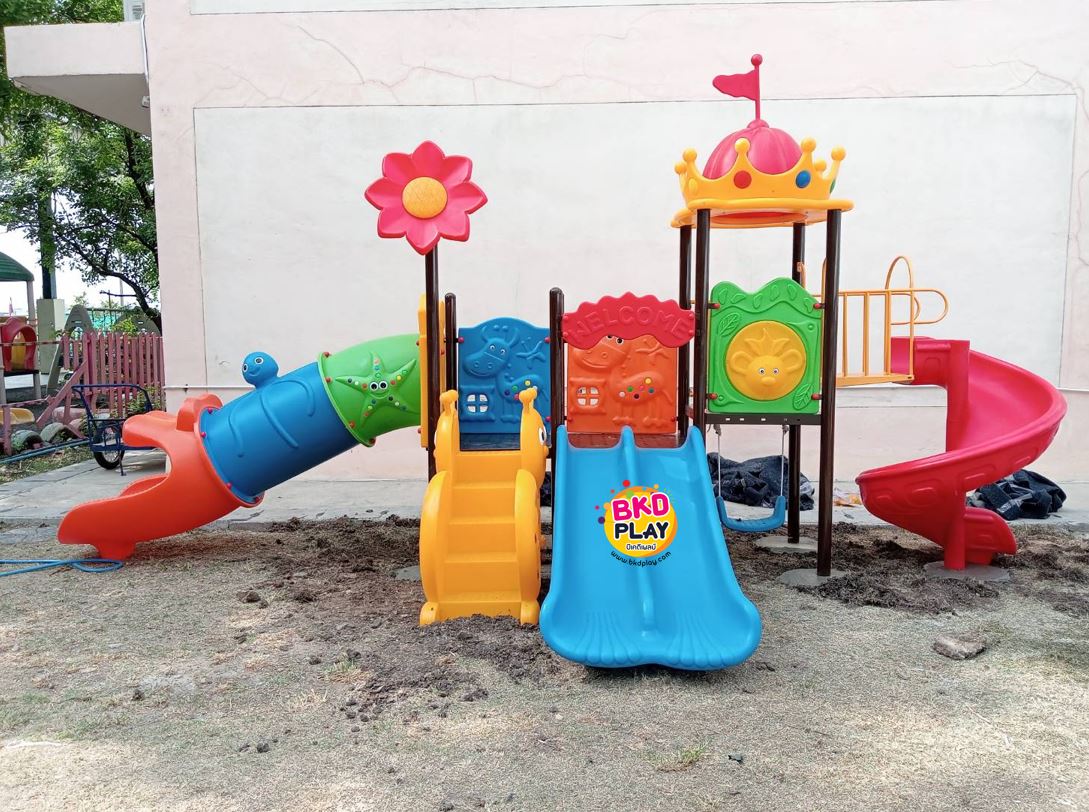 เครื่องเล่นสนามกลางแจ้ง เครื่องเล่นสนามในร่ม, ชุดโดมมงกุฎพาเพลิน ,สไลเดอร์, กระดานลื่น, ของเล่น,ครุภัณฑ์สนามเด็กเล่น, สพฐ,โครงการโรงเรียนประชารัฐ