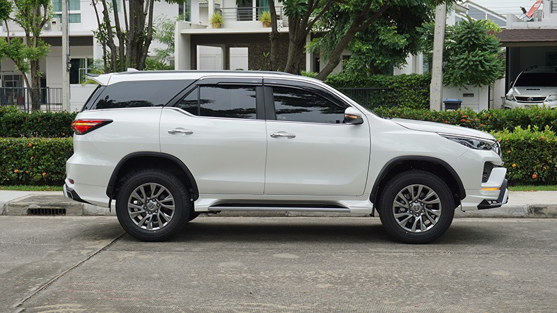 Vazooma-Luxury By TMC VS Toyota All New Fortuner'2020-On [พิเศษให้เยอะกว่าใคร...พบได้แล้วที่นี่]