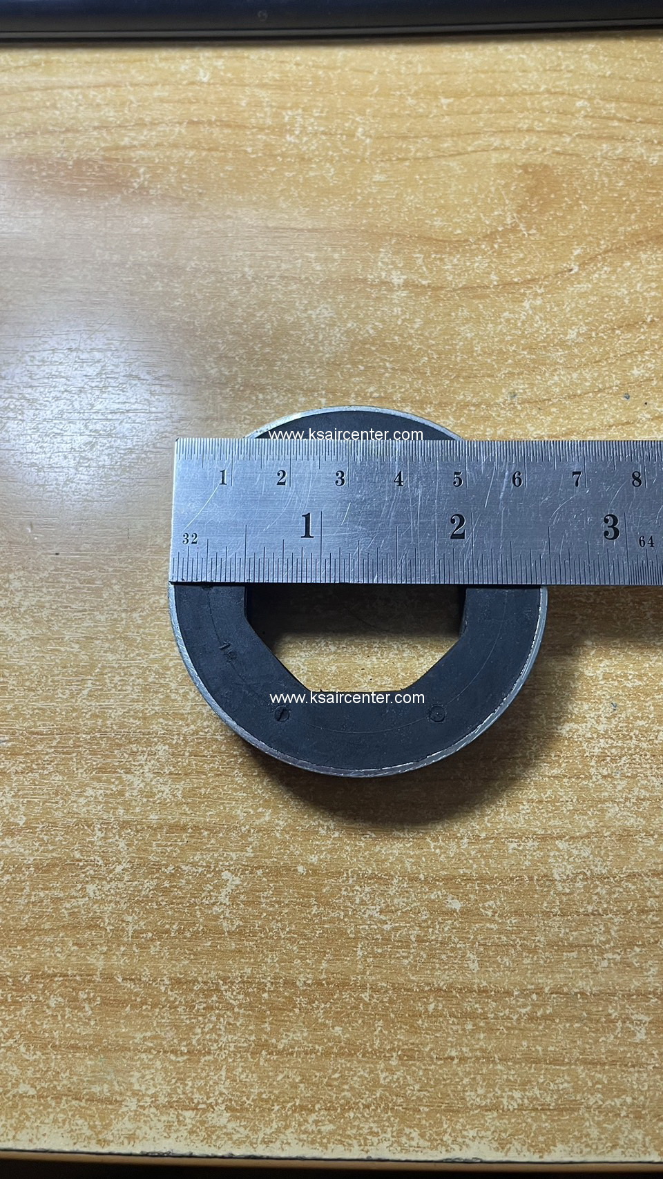 บู๊ชมอเตอร์ขอบเหล็ก รูใน 8 เหลี่ยม ขนาดใหญ่ (รหัสสินค้า 047028)