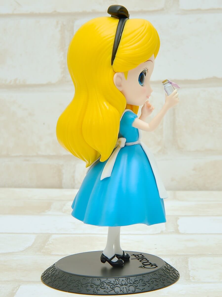 Alice Thinking Time - Normal Color ของแท้ JP - Q Posket Banpresto [โมเดล Disney]