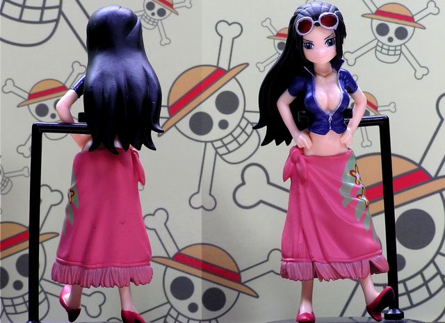 Robin ของแท้ JP แมวทอง - Half Age Characters Bandai [โมเดลวันพีช]