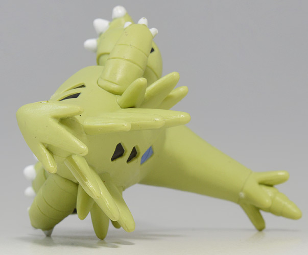 Tyranitar ของแท้ JP - Monster Collection Takara Tomy [โมเดลโปเกมอน]