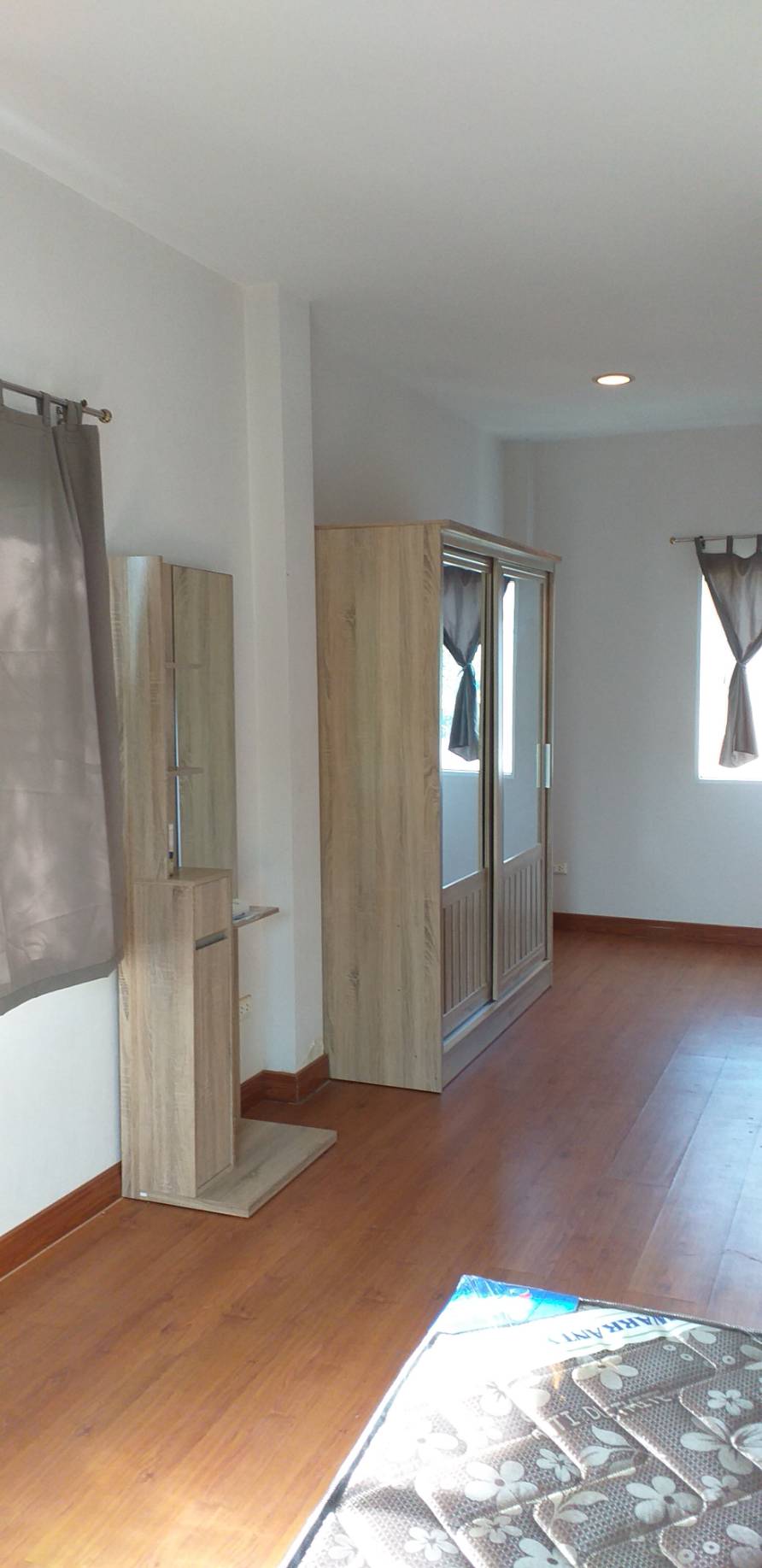 ให้เช่าบ้านเดี่ยว 2ชั้น The Grand พระราม 2 พันท้ายนรสิงห์ สมุทรสาคร ให้เช่า 19,500 บาท/เดือน(รวมค่าส่วนกลาง)