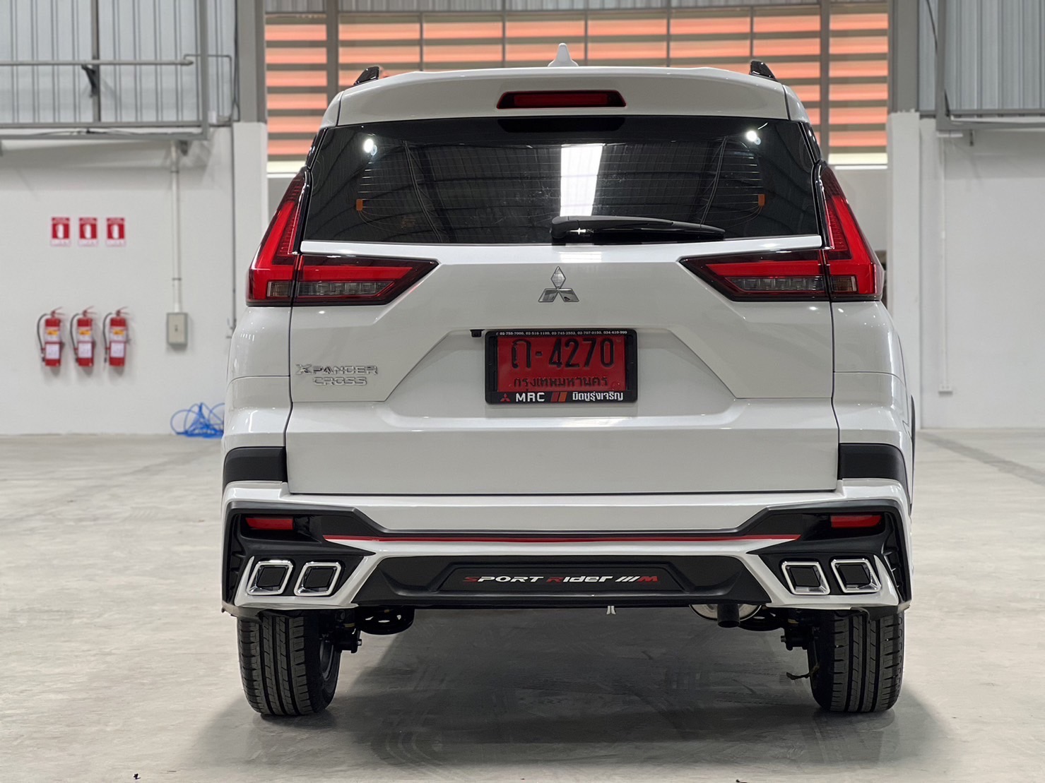 Rider V.1 หลังท่อเหลี่ยม VS Mitsubishi Xpander Cross'2023 [ชุดนี้ก็มีภาษีกว่า เรียบหรู แต่ดูดี]