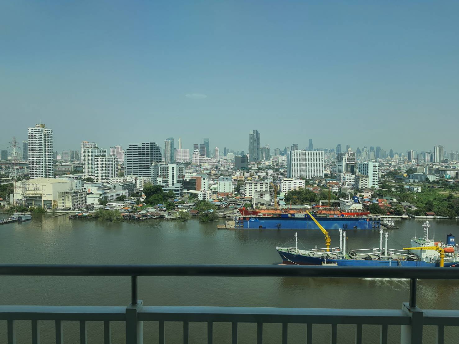 คอนโดหรู Ivy River ราษฎร์บูรณะ ถนนเจริญนคร พื้นที่ใช้สอย 113.14 ตารางเมตร 2ห้องนอน 2ห้องน้ำ