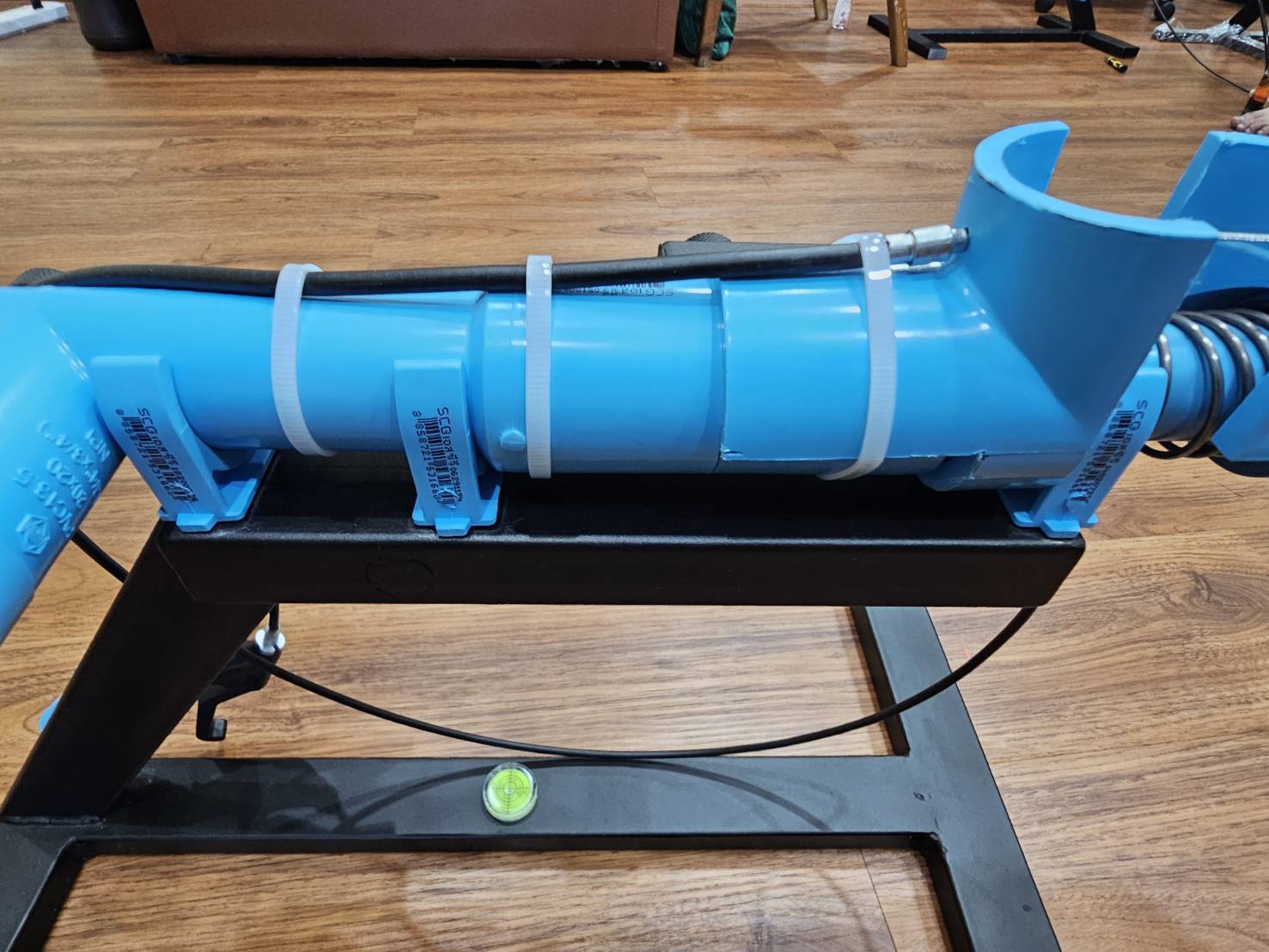 ฐานยิงจรวดขวดน้ำ แถมที่สูบลม ทดลองวิทยาศาสตร์ทดสอบยิงจรวดขวดน้ำ สื่อการสอนเด็กประถม มัธยม ช่างเทคนิค ปวช ปวส ใช้ในการแข่งขันยิงจรวดขวดน้ำ