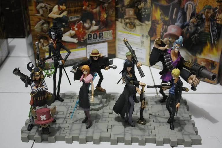 Straw Hat Pirates Strong World Set ของแท้ JP แมวทอง - Ichiban Kuji Banpresto [โมเดลวันพีช] (9 ตัว)