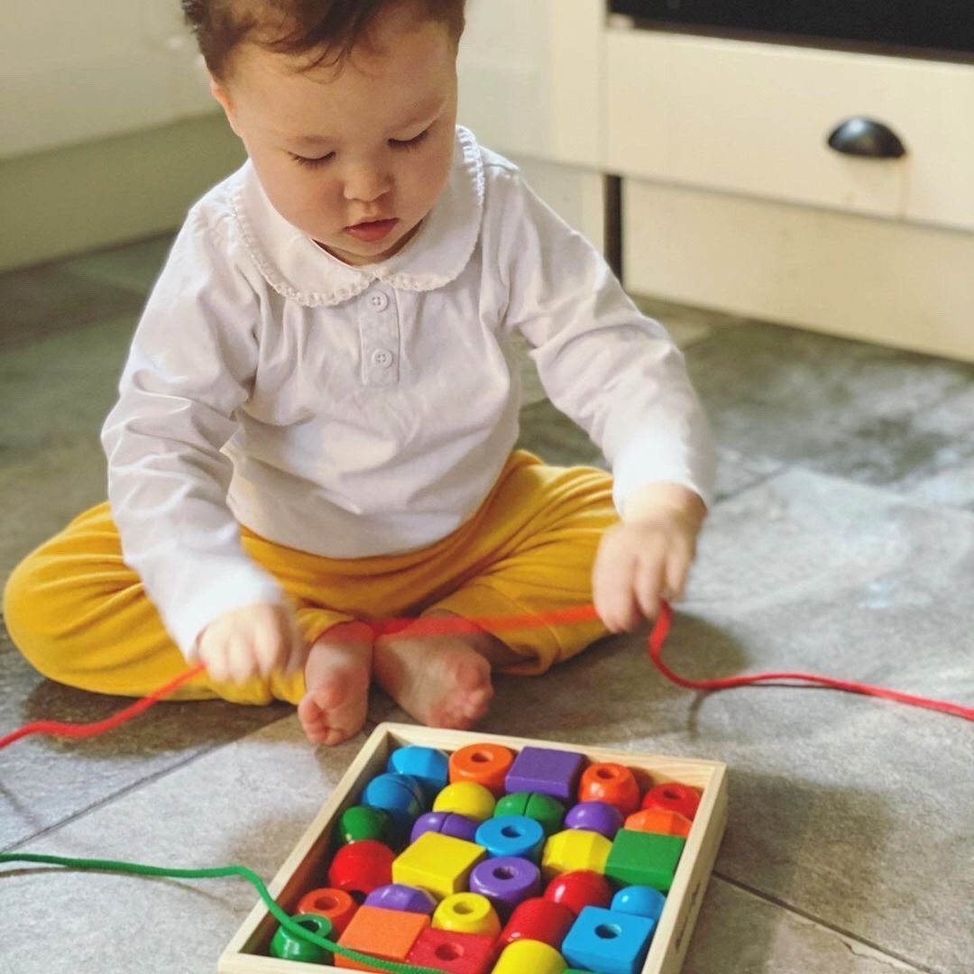 ร้อยเชือกลูกปัดขนาดใหญ่รูปทรงเรขาคณิต ,ของเล่นไม้, ร้อยเชือก,ลูกปัด,เรขาคณิต,ของเล่นเสริมทักษะการเรียนรู้, ของเล่นเสริมพัฒนาการเด็กอนุบาล, สื่อการสอนปฐมวัย, พร้อมส่ง