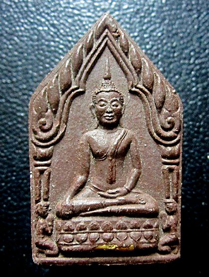 พระขุนแผน หลัง กุมาร หลวงพ่อเงิน วัดถ้ำน้ำ จ.ราชบุรี สภาพสวยครับผม