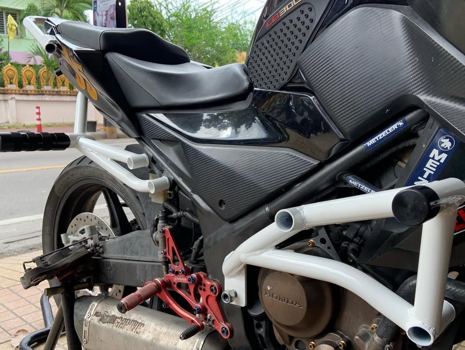 CBR250R Crash cage