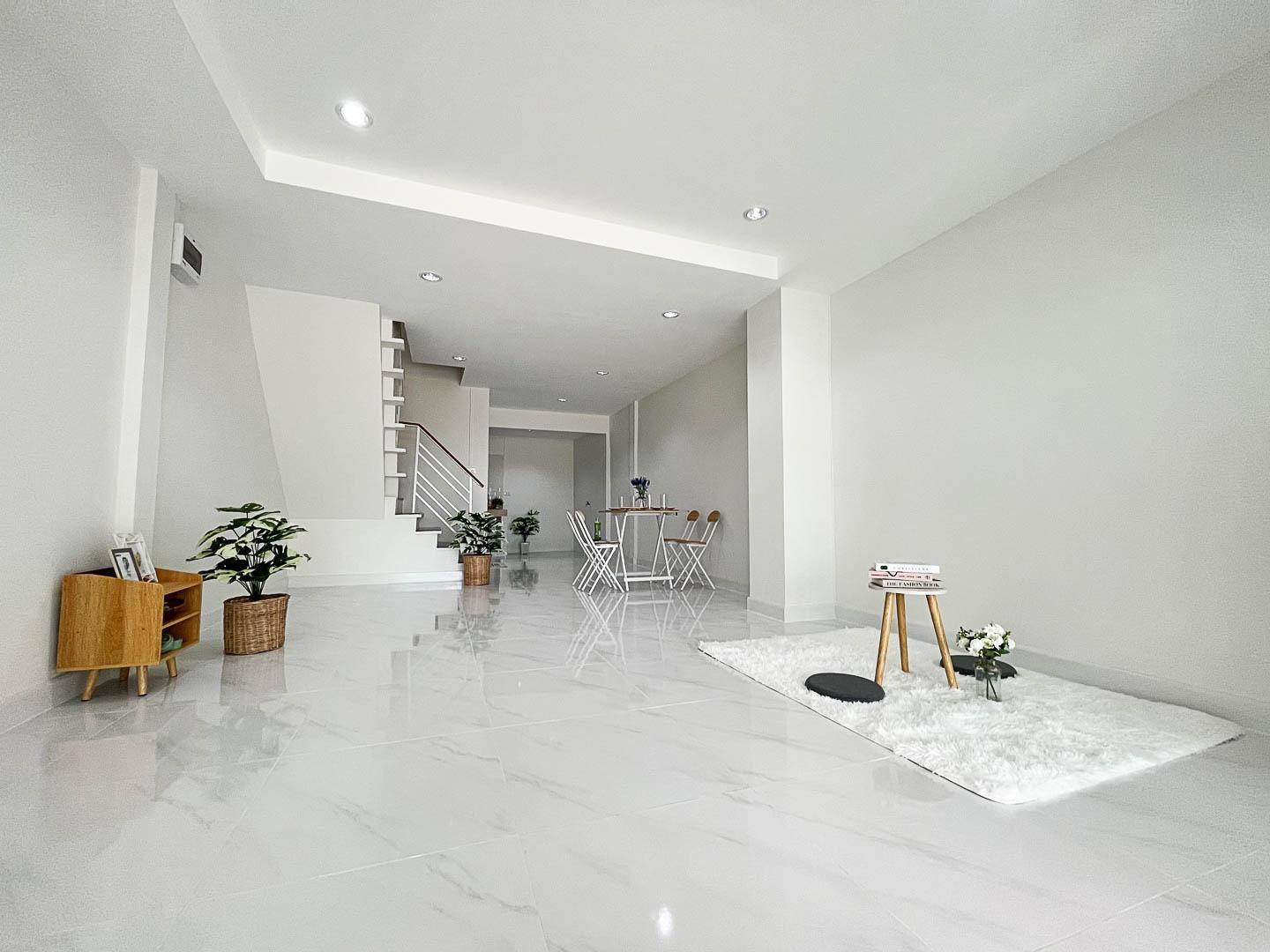 ขายแล้ว* ทาวน์เฮ้าส์ ทำเลพุทธมณฑลสาย 4 หมู่บ้าน จิตรณรงค์ 21 ขนาดพื้นที่ 16 ตรว. รีโนเวทใหม่ พร้อมอยู่ เพียง 1.38 ล้าน บาท