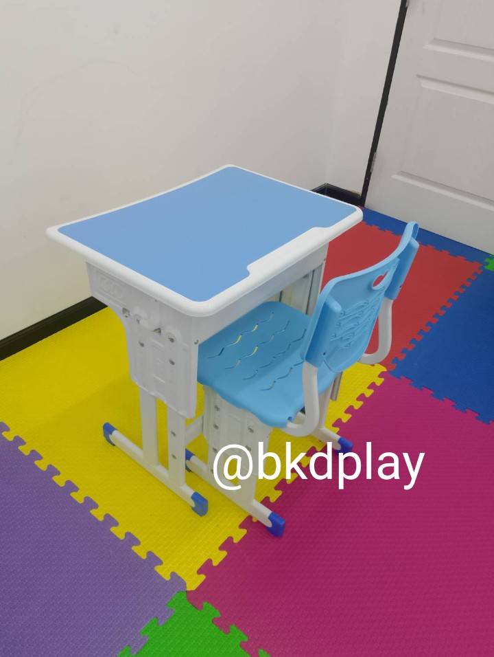 ชุดโต๊ะอนุบาล-ประถม ชุดโต๊เก้าอี้เรียนเดี่ยว ปรับระดับได้ ขาคู่ นักเรียนประถม, โต๊ะเรียนเดี่ยว โต๊ะนักเรียนประถม-มัธยม โต๊ะเขียนหนังสือ เฟอร์นิเจอร์เด็ก พร้อมส่ง