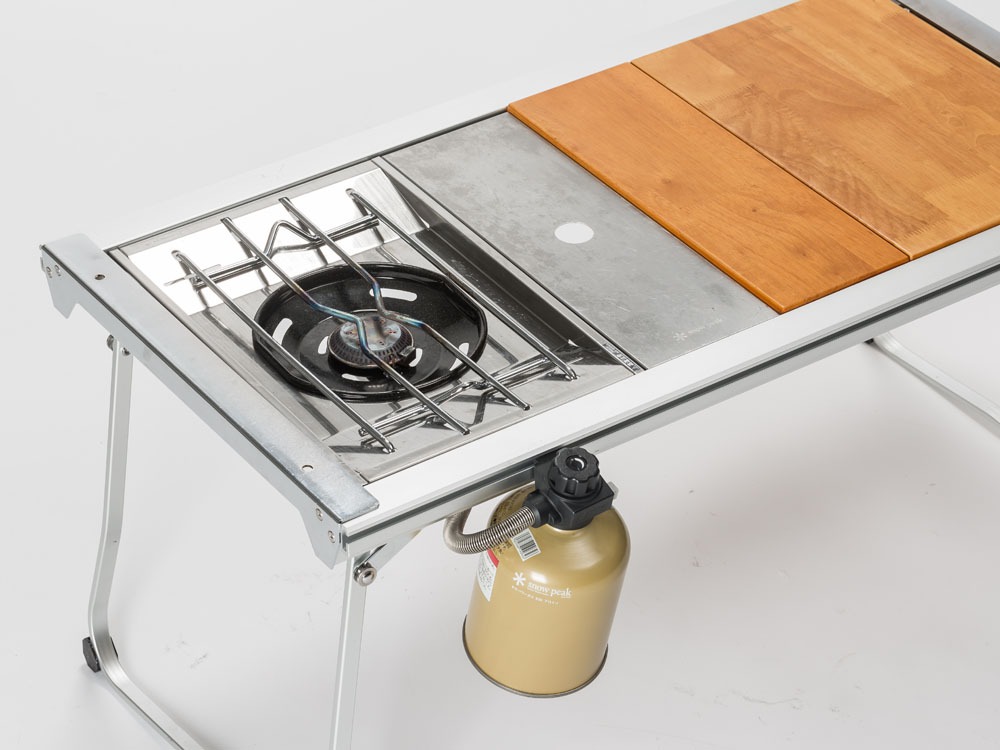 SnowPeak IGT Entry Iron Grill Table CK-080
