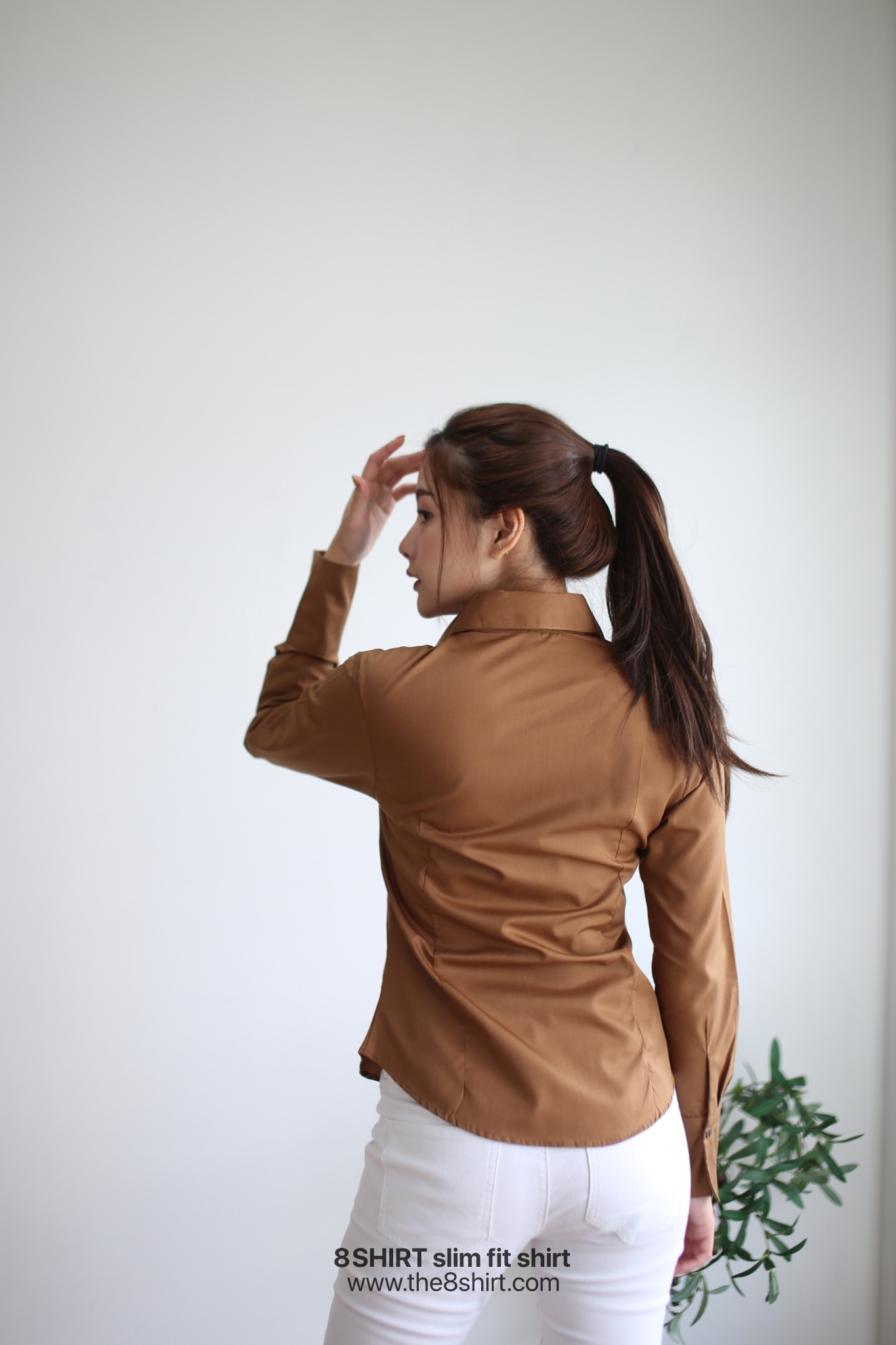 เสื้อเชิ้ตผู้หญิง สีน้ำตาลทอง (Gloden Brown) สลิมฟิต เข้ารูป แขนยาว เสื้อเชิ้ตทำงาน เสื้อยูนิฟอร์ม แบรนด์ 8SHIRT slim fit shirt พร้อมส่ง