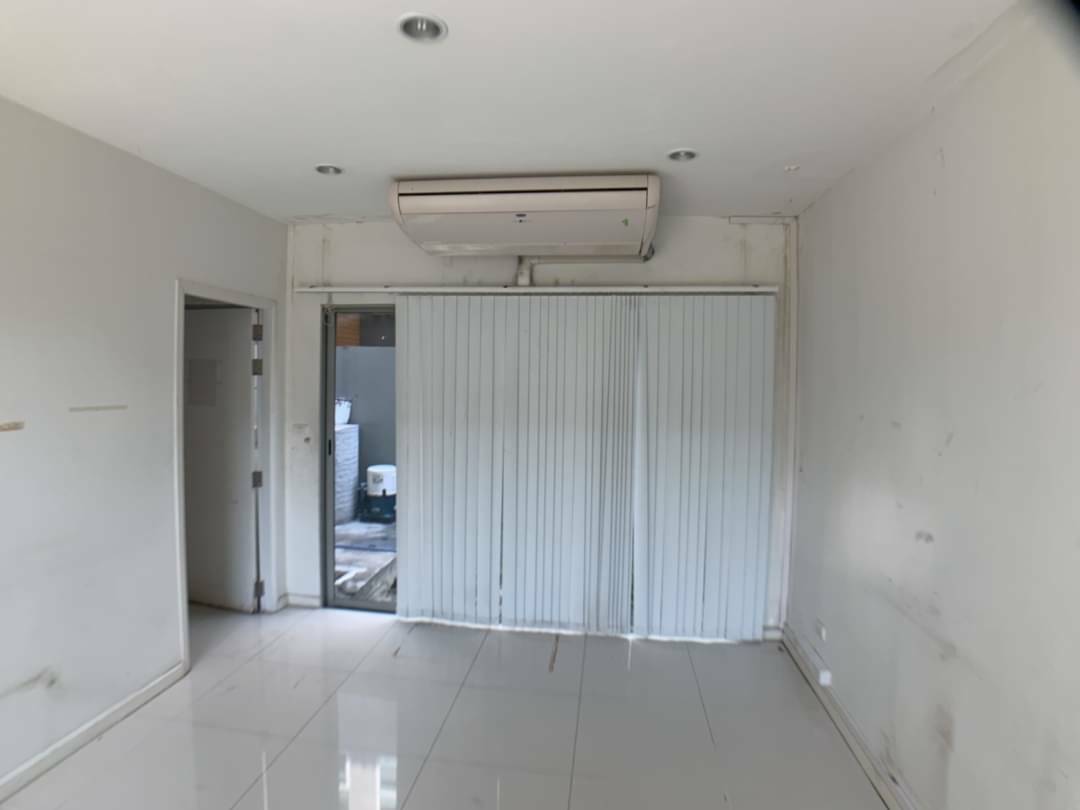 ขาย ทาวน์โฮม Patio พาทิโอ แจ้งวัฒนะ ( เมืองทอง ) 22 ตารางวา