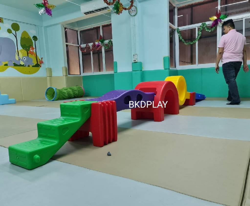 สะพานหรรษาของเล่น , ทางเดินฝึกการทรงตัว, การเคลื่อนไหว ของเล่นเสริมพัฒนาการ ของเล่นสนาม คิดค่าส่งตามจริง